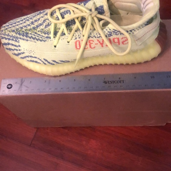 YEEZY BOOST 350 - Picture 14 of 14